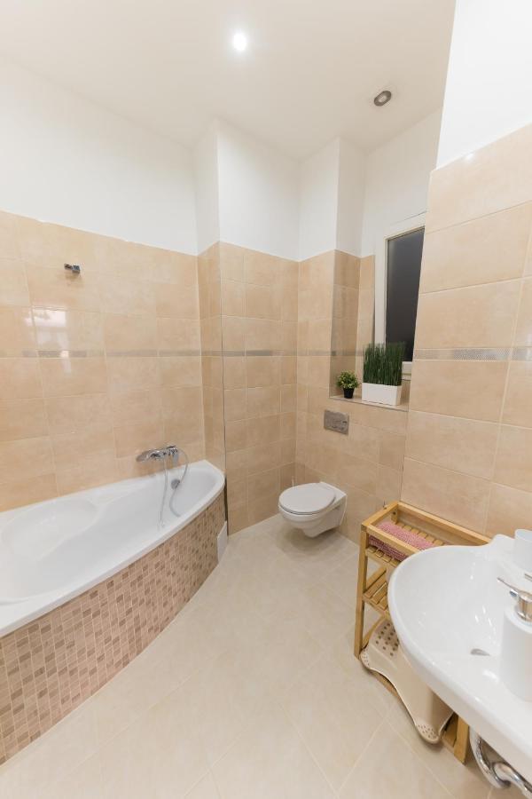 Rumbach Royal Apartment Budapest Exterior foto
